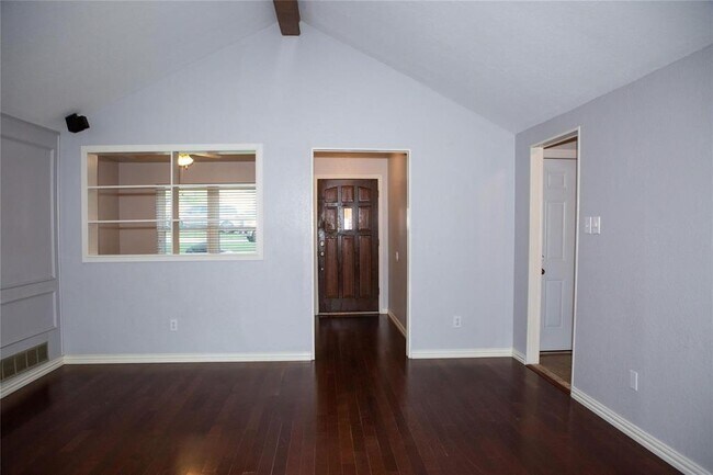 1106 Lockridge McKinney, TX 75069 photo 5