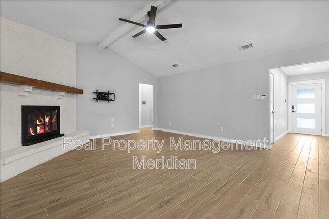 8725 Irongate Dr North Richland Hills, TX 76182 photo 2