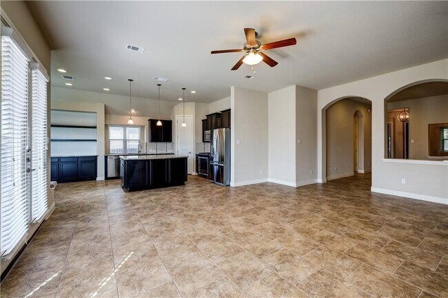 19205 Bridie Path Pflugerville, TX 78660 photo 3