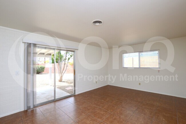 713 East Campus Drive, Tempe, AZ 85282 photo 5