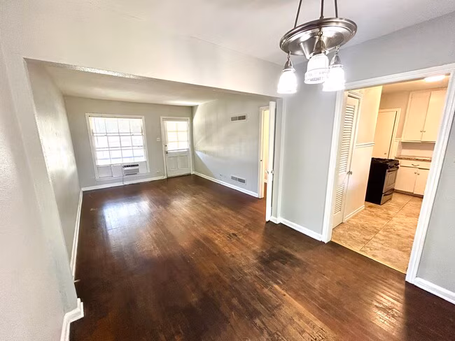 2431 Cincinnati Ave San Antonio, TX 78228 photo 4