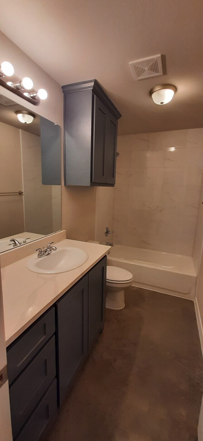 110 Lollipop Weatherford, TX 76088 photo 3