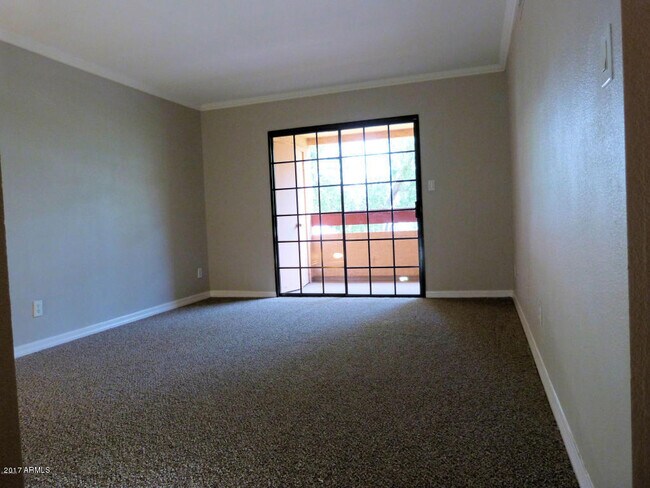 3131 W Cochise Dr Phoenix, AZ 85051 photo 4