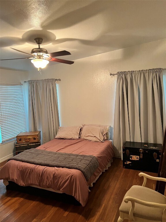 2802 W 50th St Austin, TX 78731 photo 4