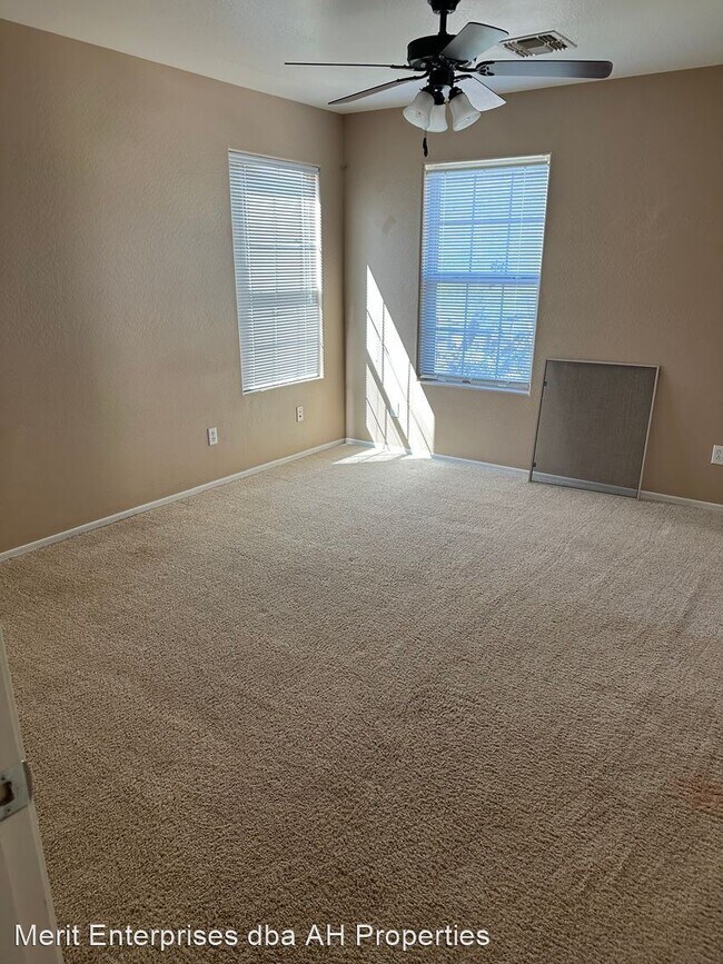 2946 N Evergreen St Buckeye, AZ 85396 photo 5