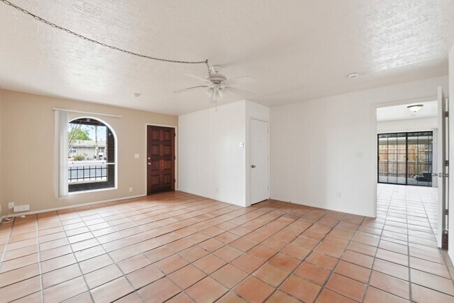 545 E Brown Rd Mesa, AZ 85203 photo 5