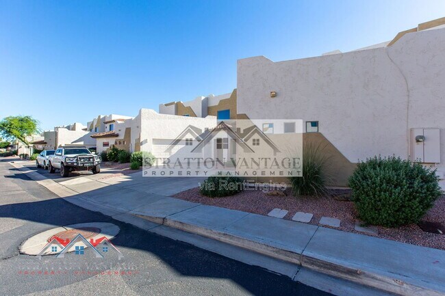 544 N Alma School Rd photo 5