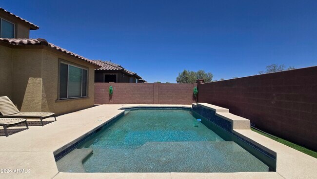 25609 N 163rd Dr Surprise, AZ 85387 photo 5