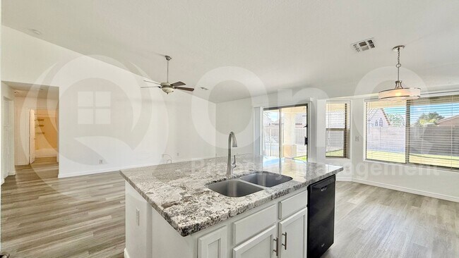 3064 S 106th Pl Mesa, AZ 85212 photo 5