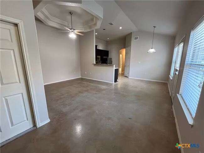 268 Rosalie Dr New Braunfels, TX 78130 photo 3