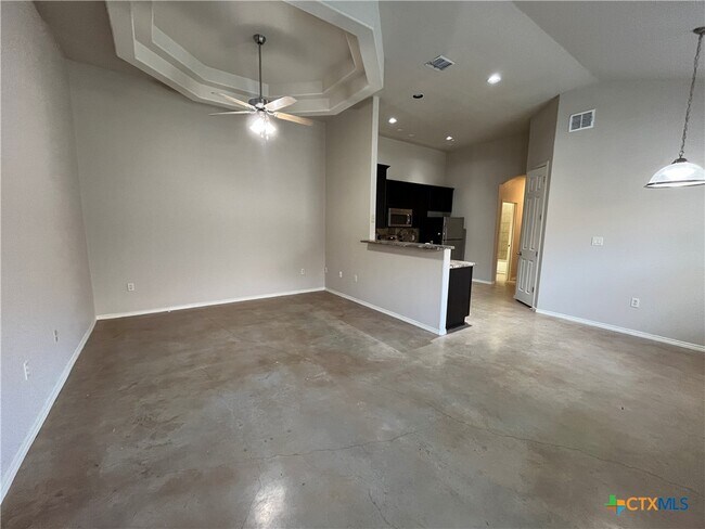 268 Rosalie Dr New Braunfels, TX 78130 photo 4