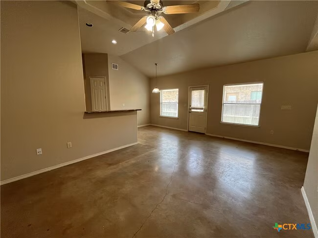 268 Rosalie Dr New Braunfels, TX 78130 photo 5