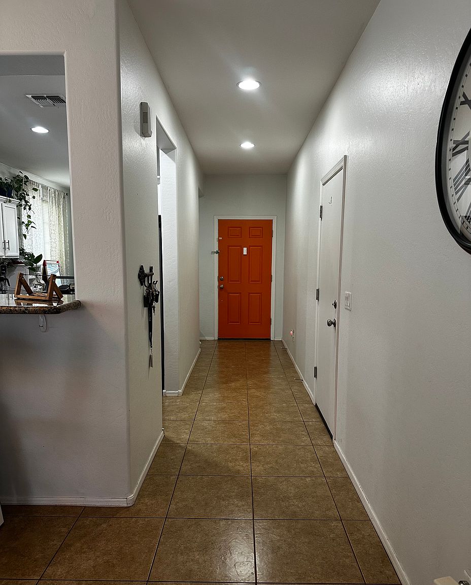 14934 W Georgia Dr photo 3