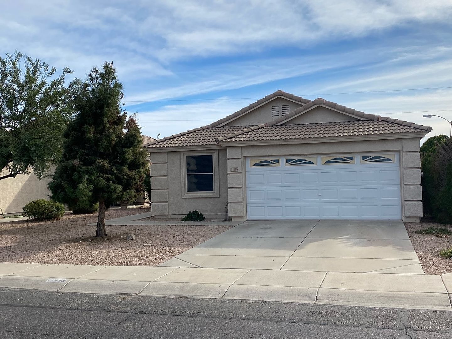 11425 W Pinehollow Dr Surprise, AZ 85378 photo 4