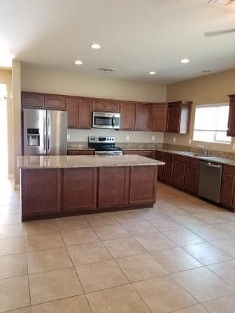 1208 E Palo Verde Dr photo 3