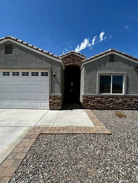 1298 E Avenida Fresca photo 3