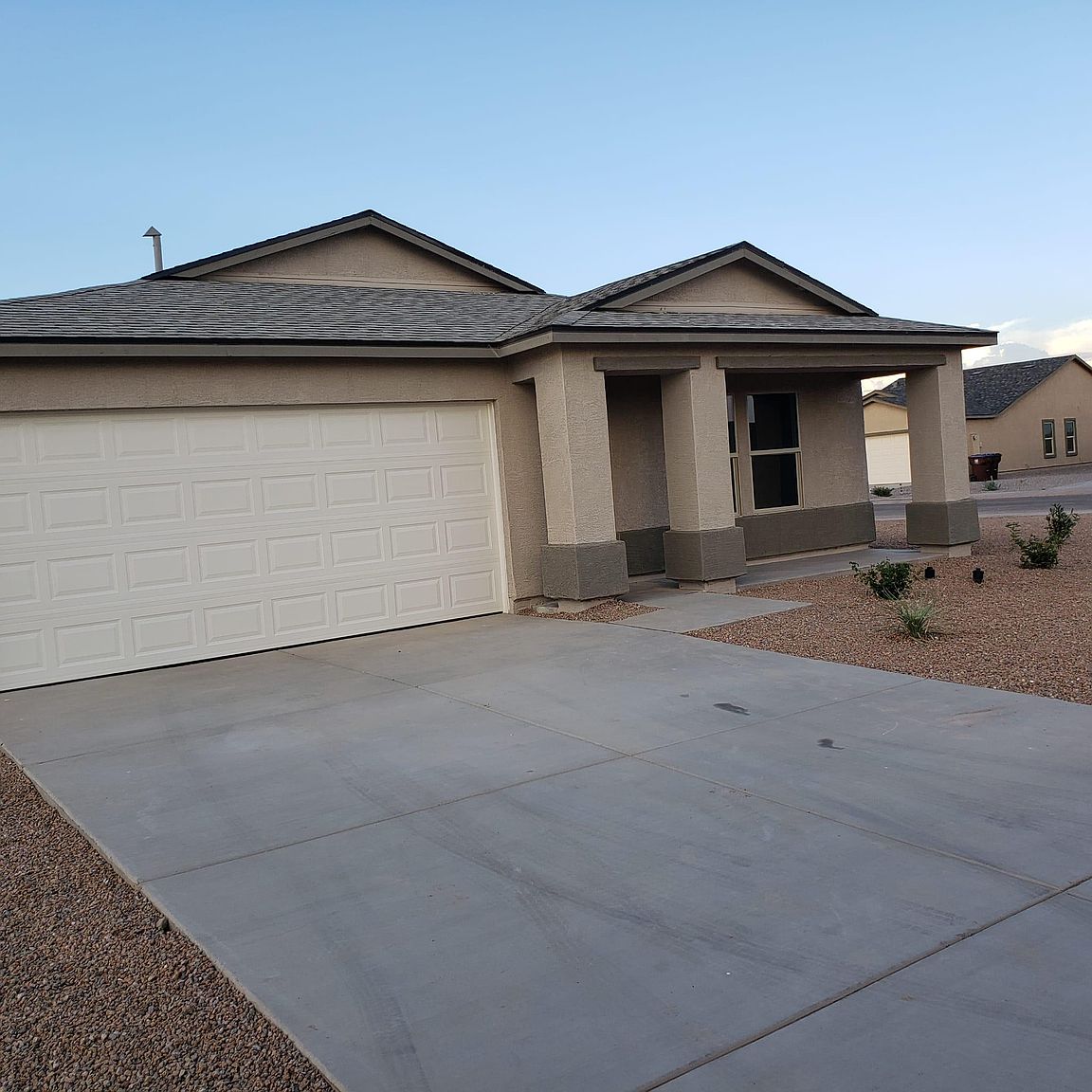 291 S Picacho Heights Rd photo 2