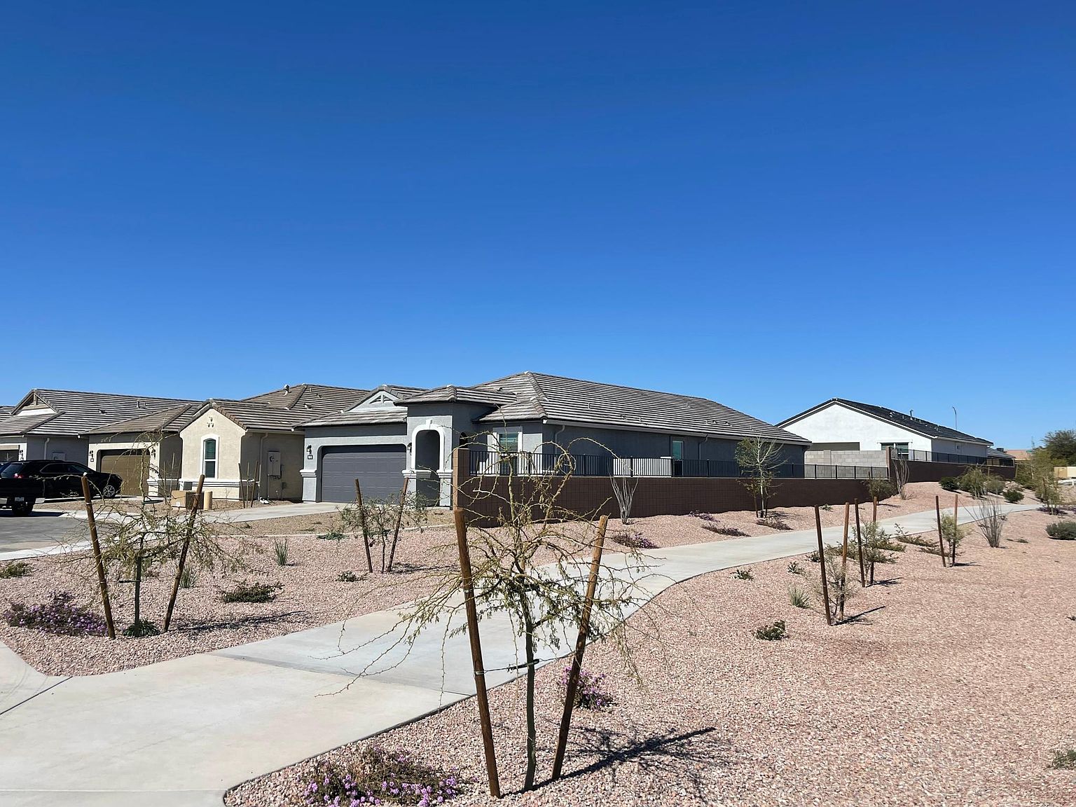 1076 W Sand Canyon Ct photo 2