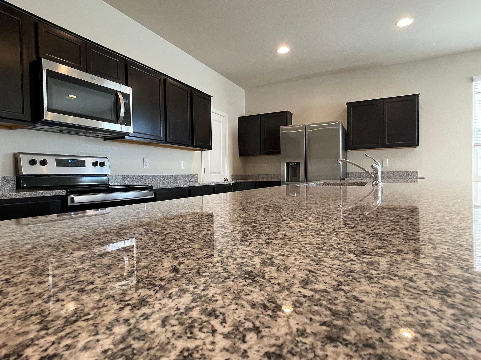1076 W Sand Canyon Ct photo 4
