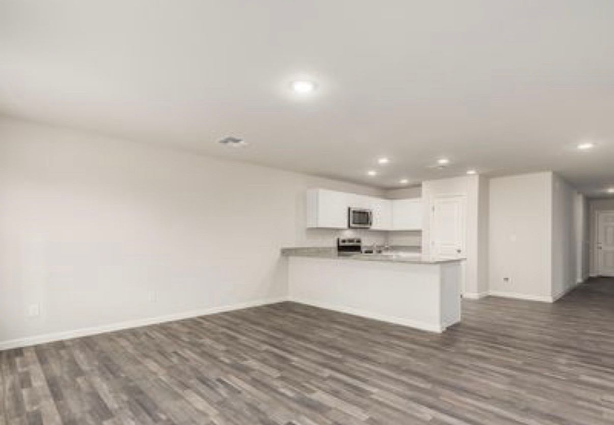 10066 W Catalina Dr photo 4