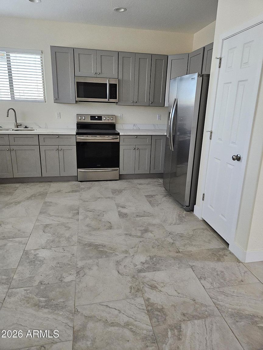 8870 W Swansea Dr photo 5