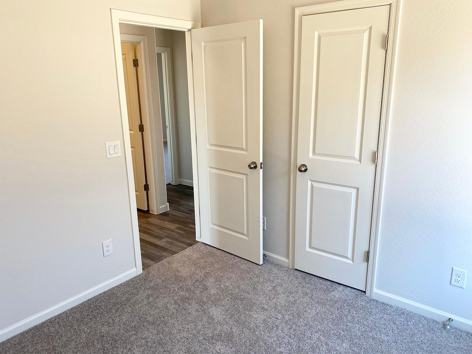 8572 W Raven Dr photo 5
