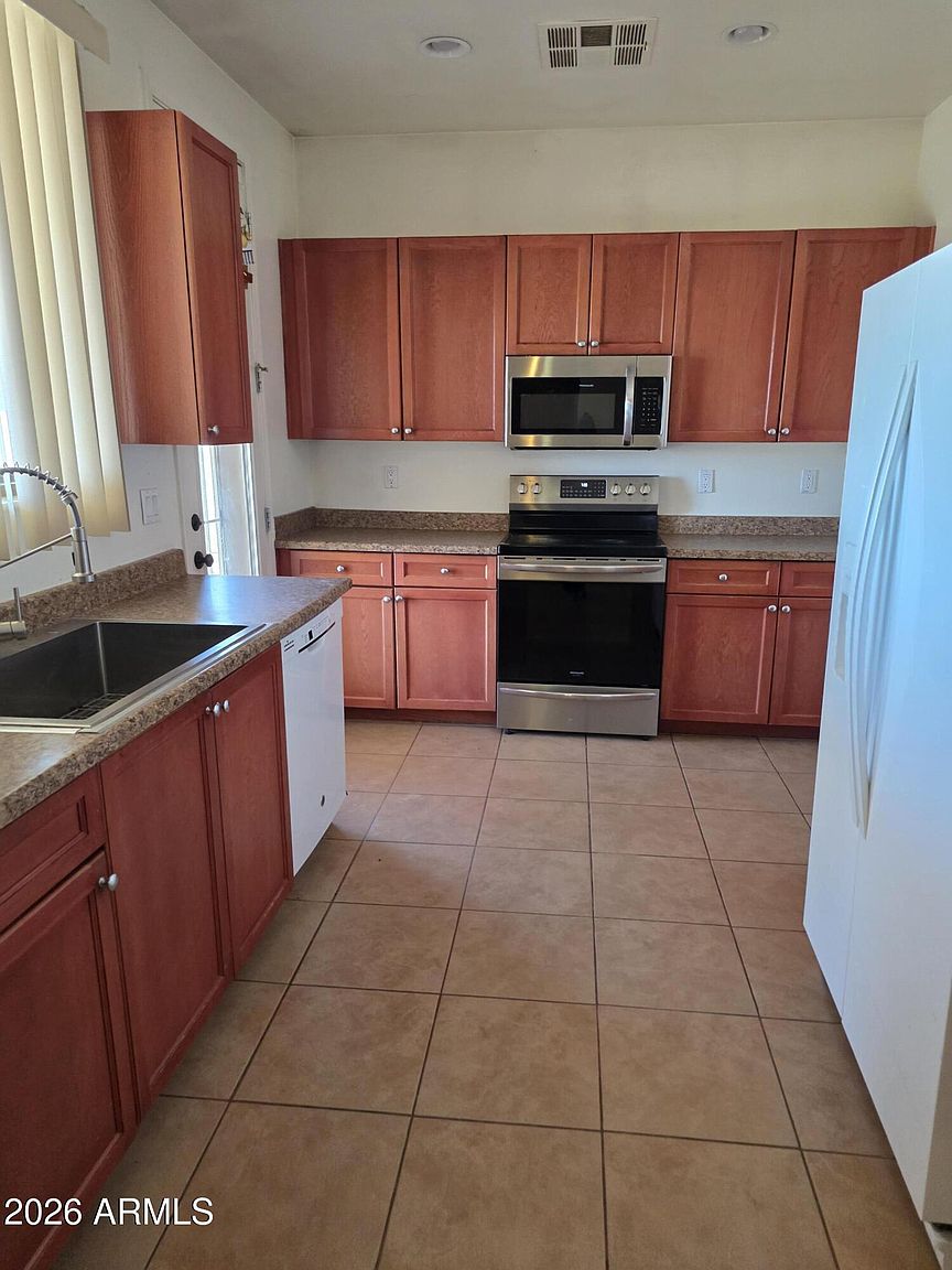 12600 W Diaz Dr photo 5