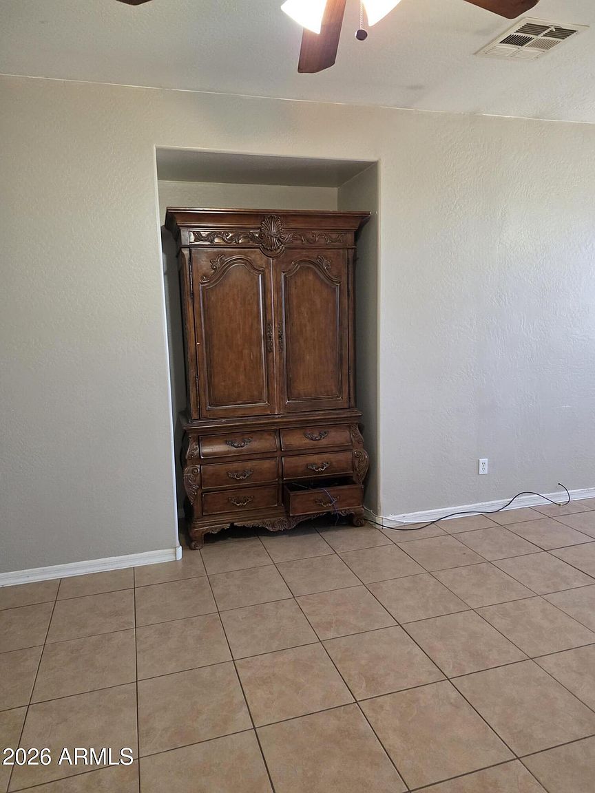 12600 W Diaz Dr photo 4