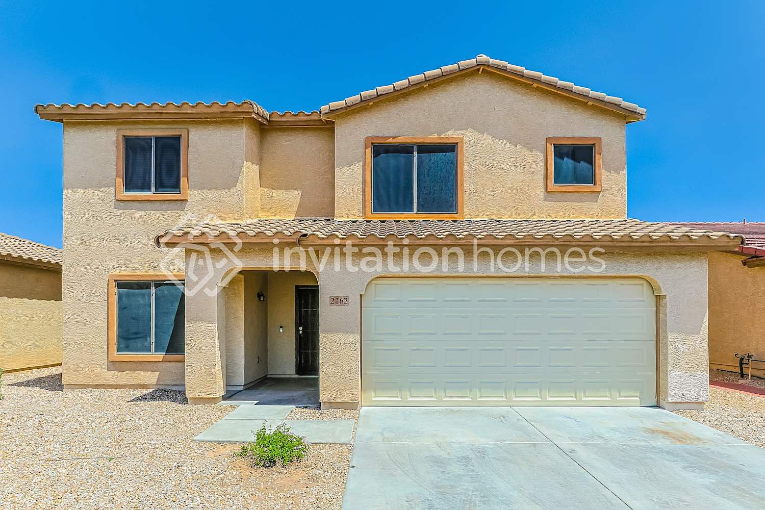 2162 E Cochise Ave Apache Junction, AZ 85119 photo 3