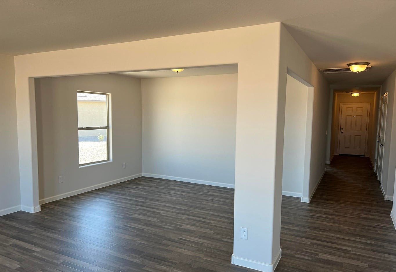 241 S Apache Ave Eloy, AZ 85131 photo 3