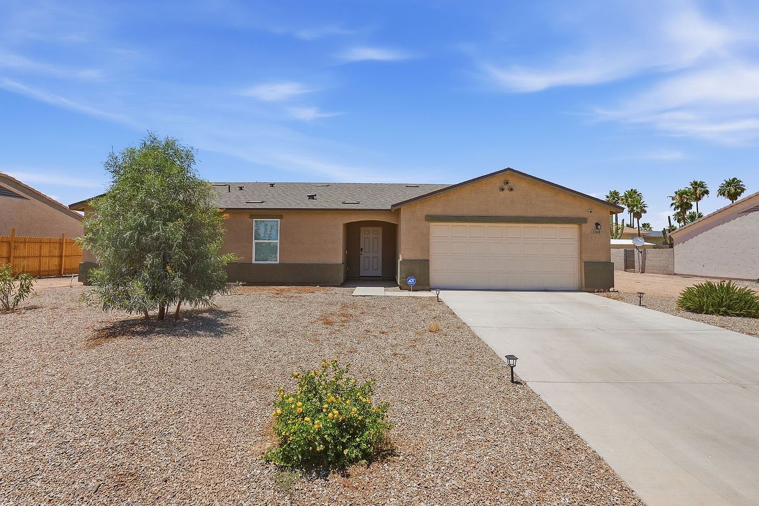 15610 S Moon Valley Rd Arizona City, AZ 85123 photo 5
