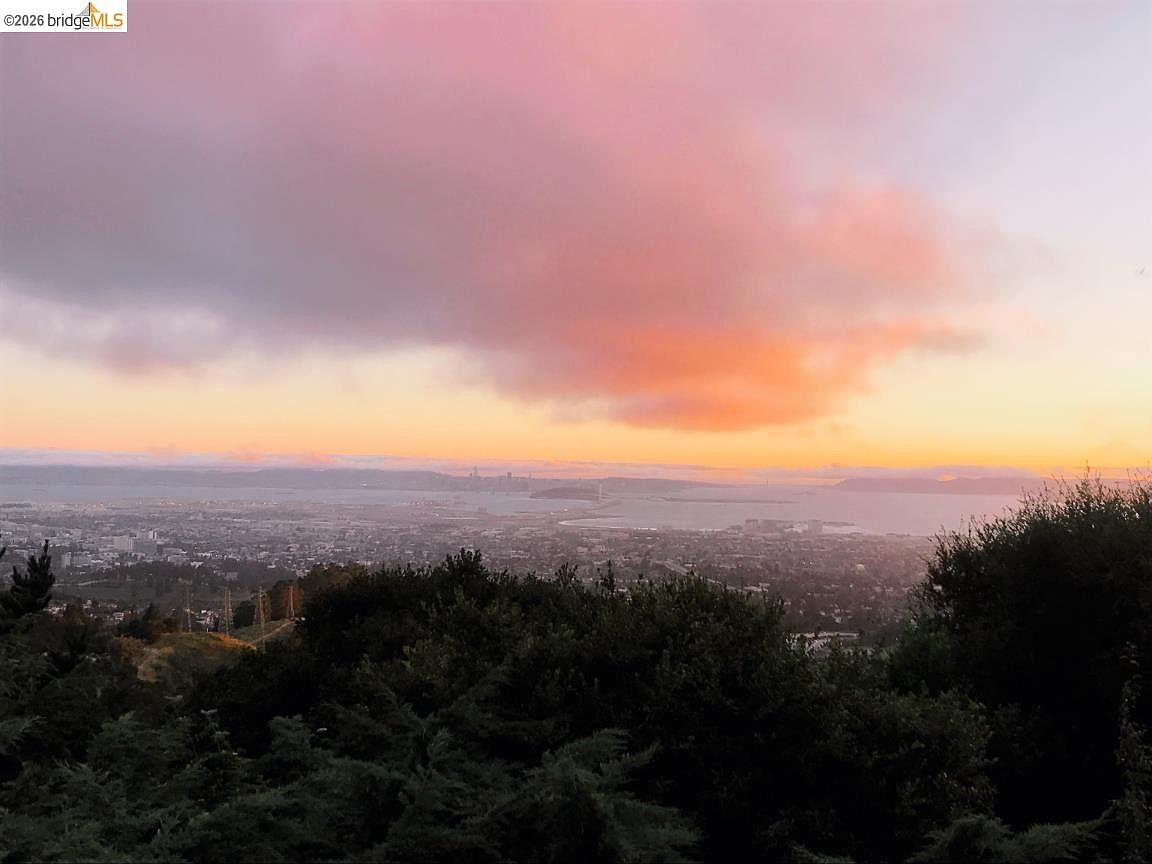 6100 Skyline Blvd photo 5