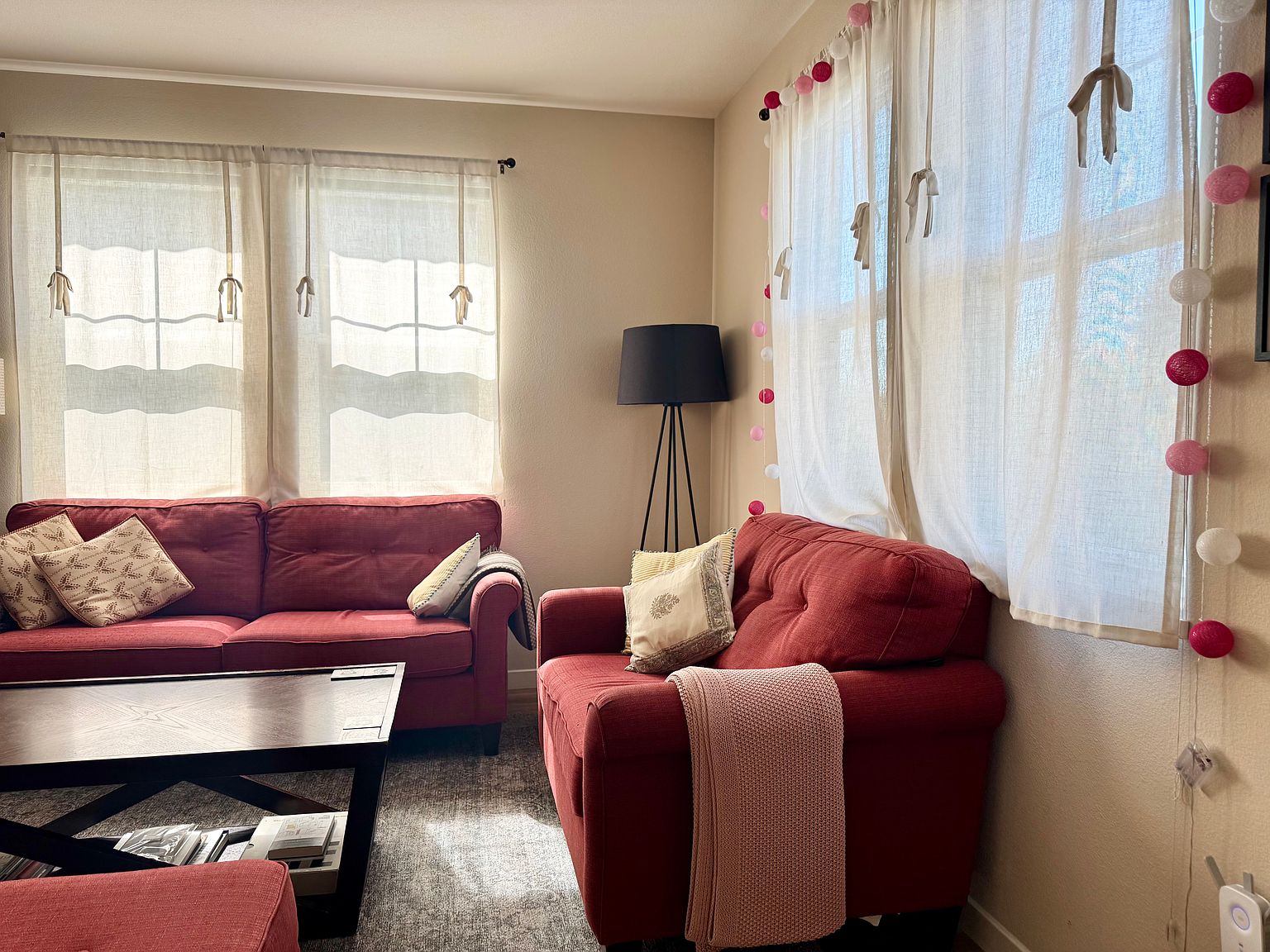 157 Zephyr Pl photo 2
