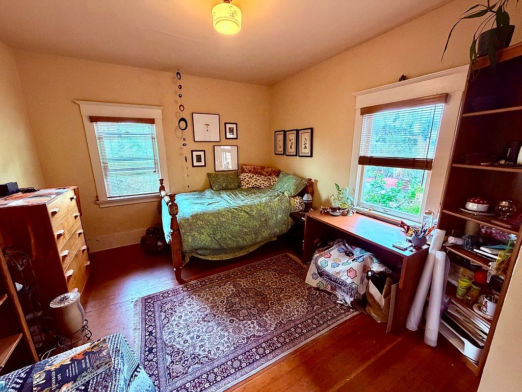 2329 Webster St photo 2