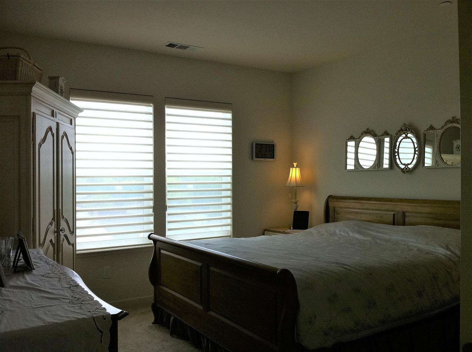 1903 Newbury Dr photo 4
