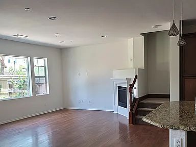 8586 Old Stonefield Chase photo 4