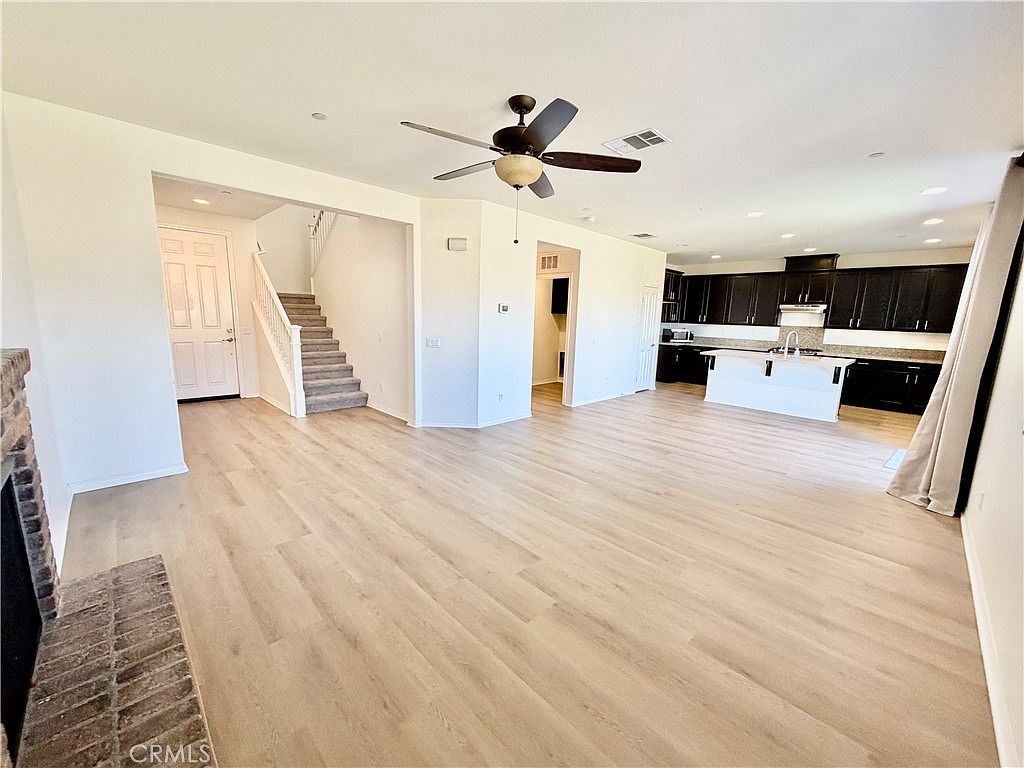 38129 Turning Leaf Ct photo 5