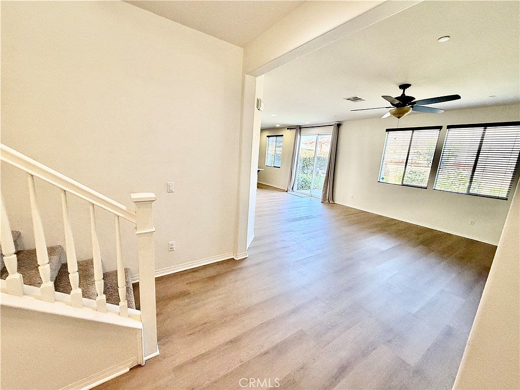 38129 Turning Leaf Ct photo 4