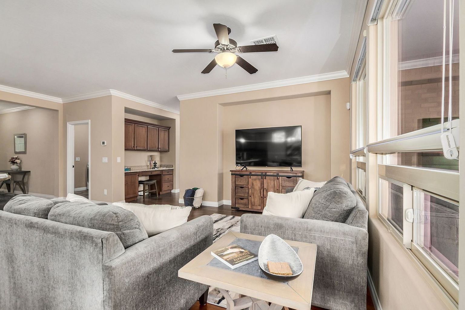 856 East Harmony Way, San Tan Valley, AZ 85140 photo 4