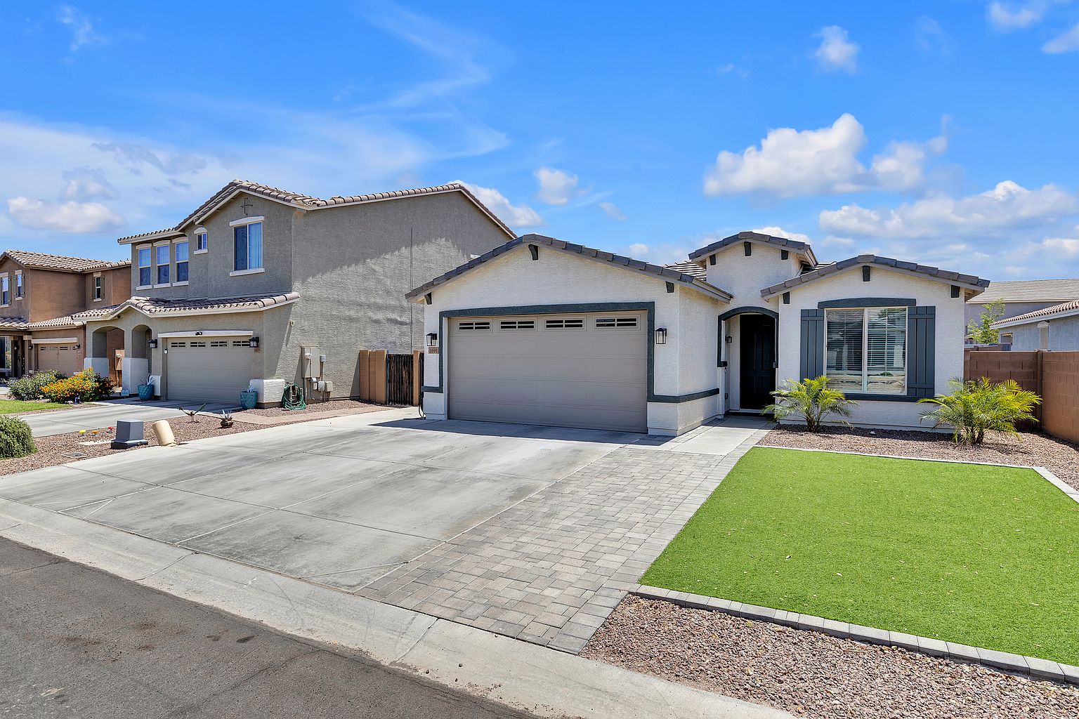 1691 W Desert Spring Way San Tan Valley, AZ 85144 photo 2