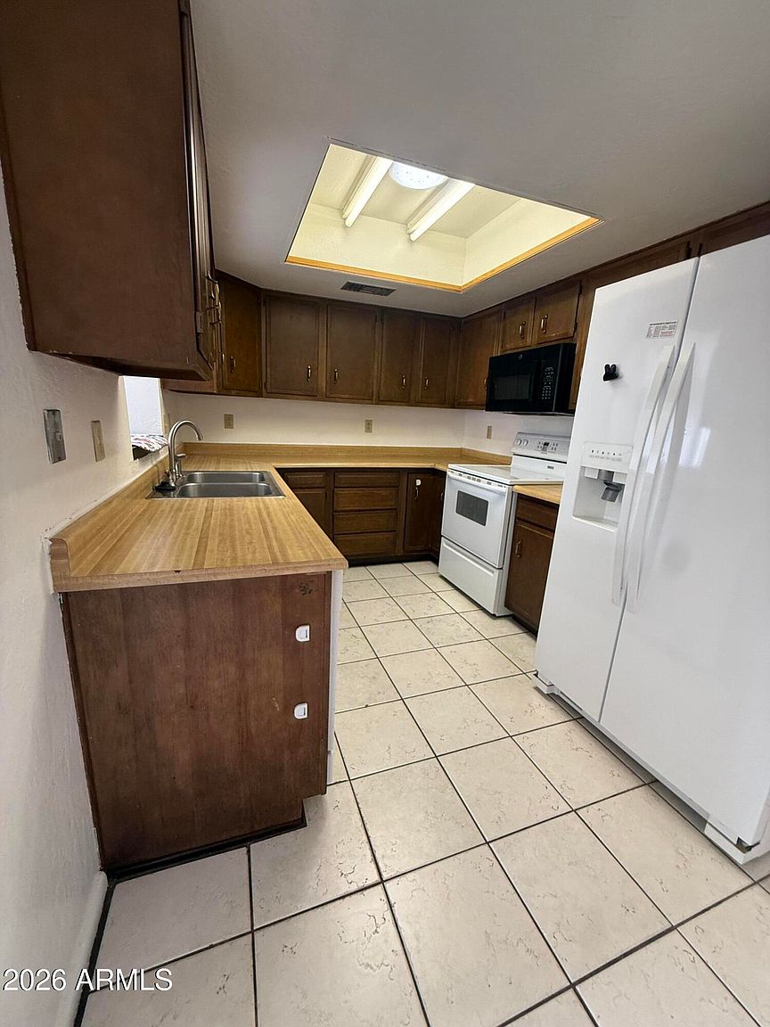 314 W Mohave St photo 5