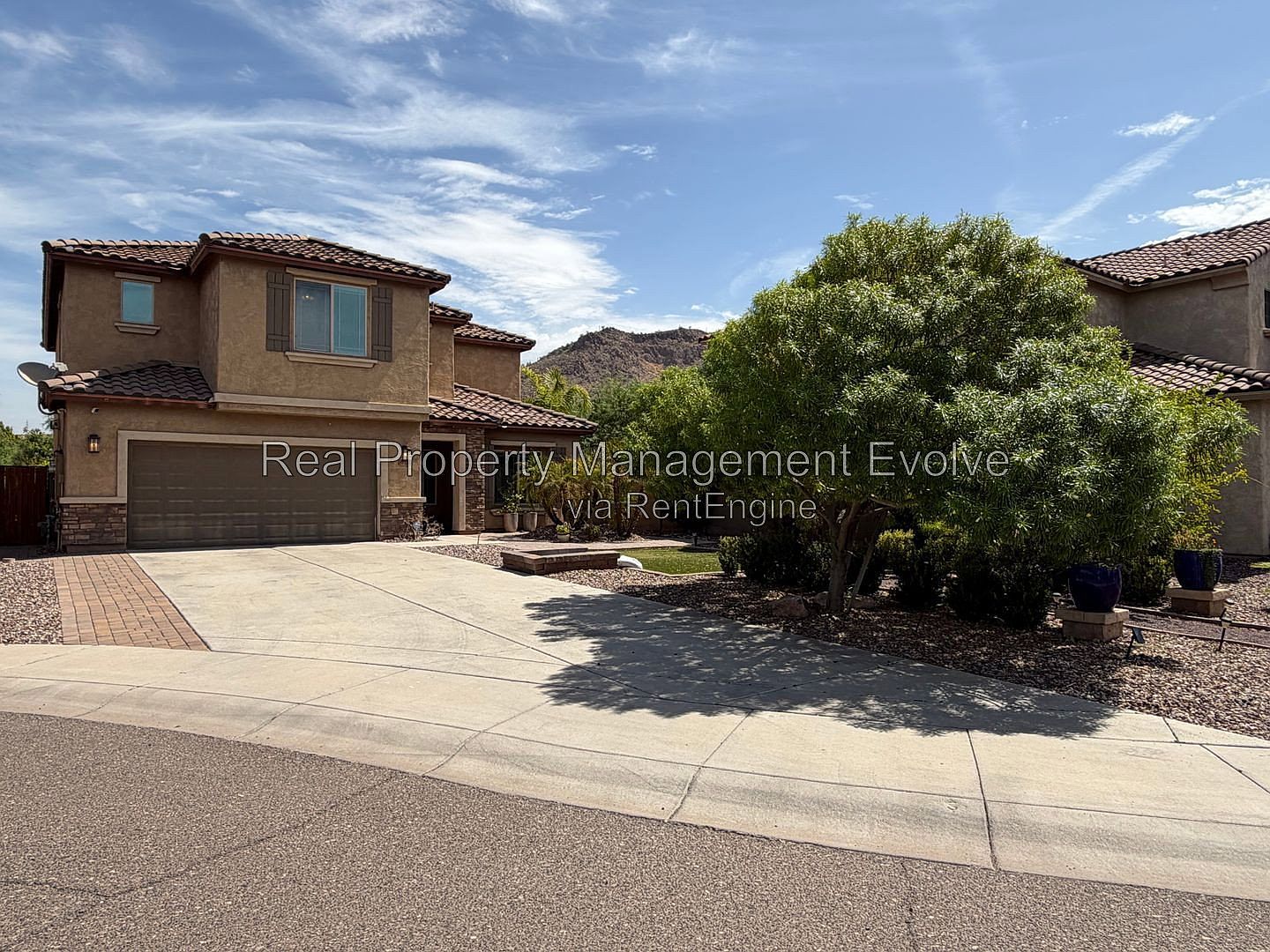5164 W Quail Track Dr photo 3