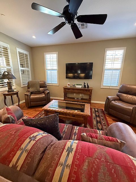 6231 E Mark Way photo 4