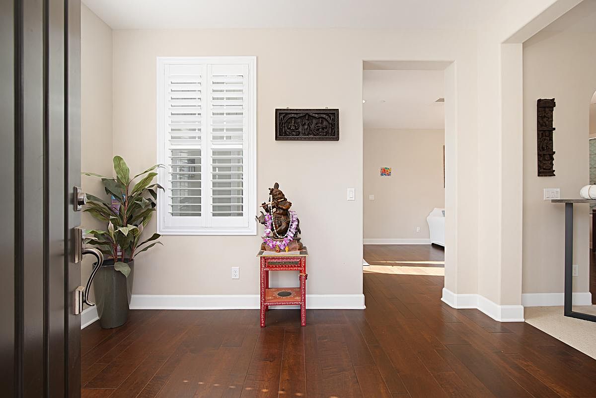 6305 Sagebrush Bend Way photo 5