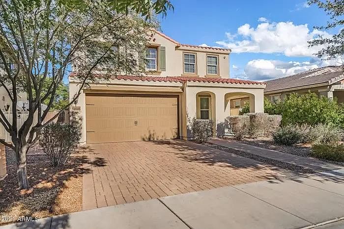 10338 E Sable Ave photo 2