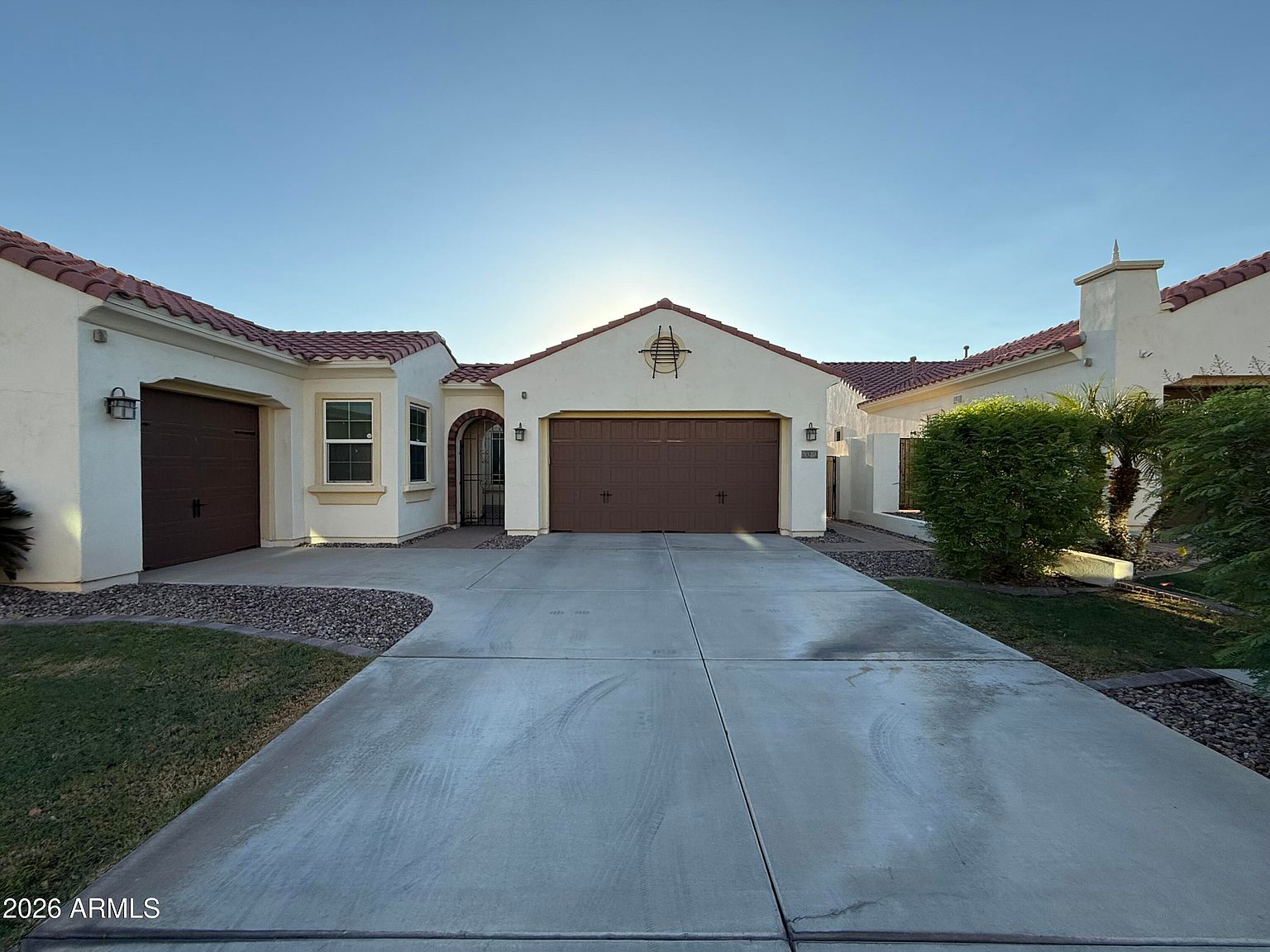 3320 S Waterfront Dr photo 2