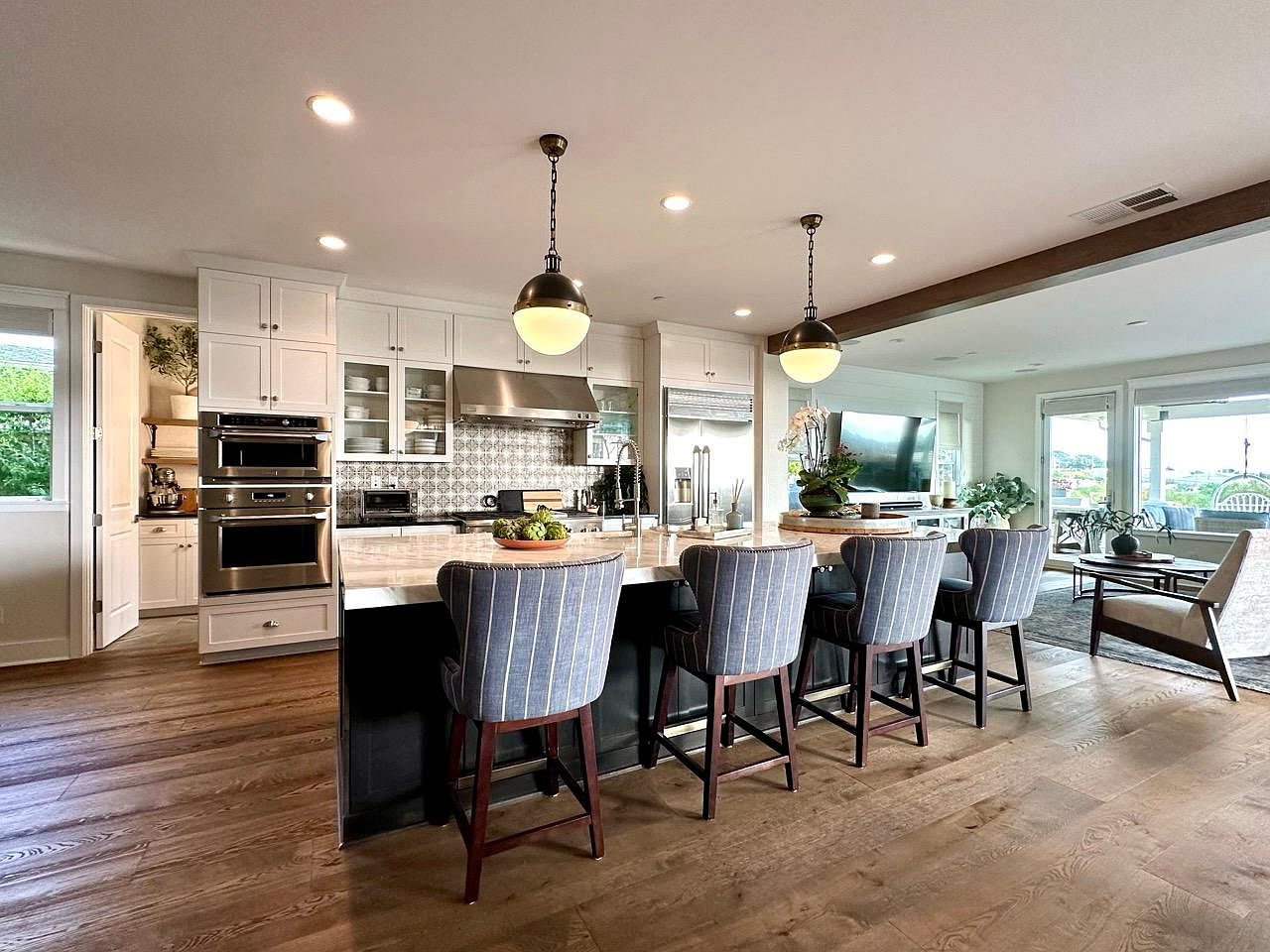 868 Channel Island Dr photo 5