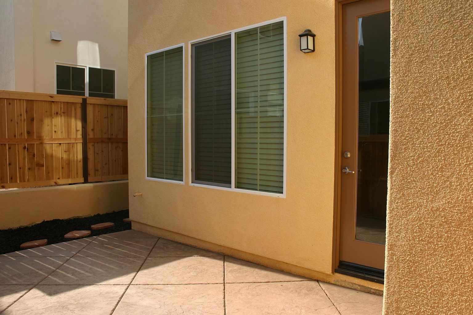 1455 Chert Dr photo 2
