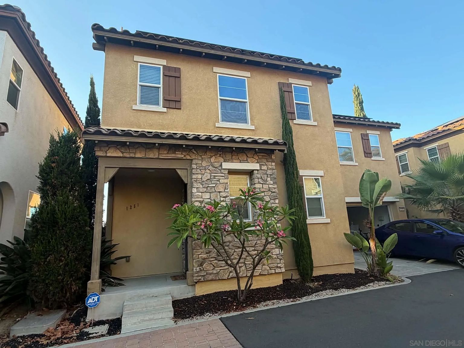 1251 Cathedral Oaks Rd