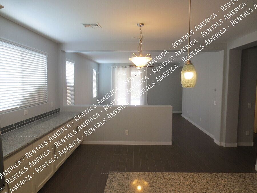 3636 E Lodgepole Dr Gilbert, AZ 85298 photo 5